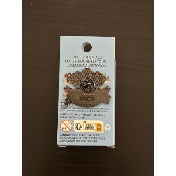 Loungefly Adventure Time Marceline the Vampire Queen Portrait Banner Enamel Pin - Picture 4 of 4